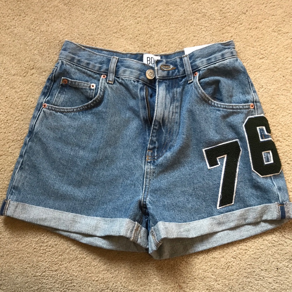 New UO mom shorts